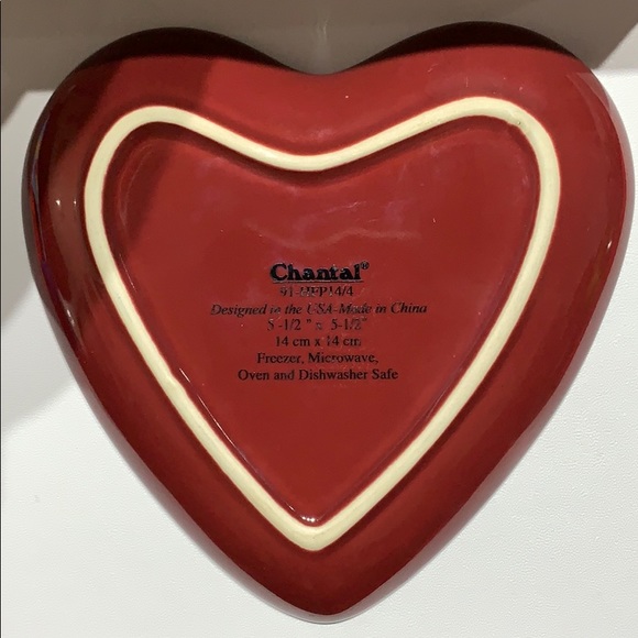 Chantal 91-HFP14/4 bake/serve Valentine heart dish - Picture 2 of 5